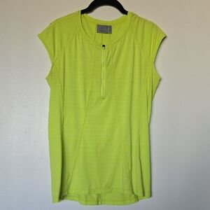 Capelli of New York Women's Neon Yellow Muscle Tee